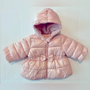Pink puffer jacket by baby gap 0-6 months